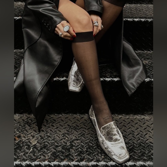 Dolce Vita Shoes - Dolce Vita Beny Flats Size 7.5 Silver Distressed Leather Loafer Preppy Old Money